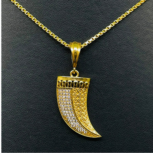 Gold Fang Pendant Necklace – Iced Out Hip-Hop Claw Design