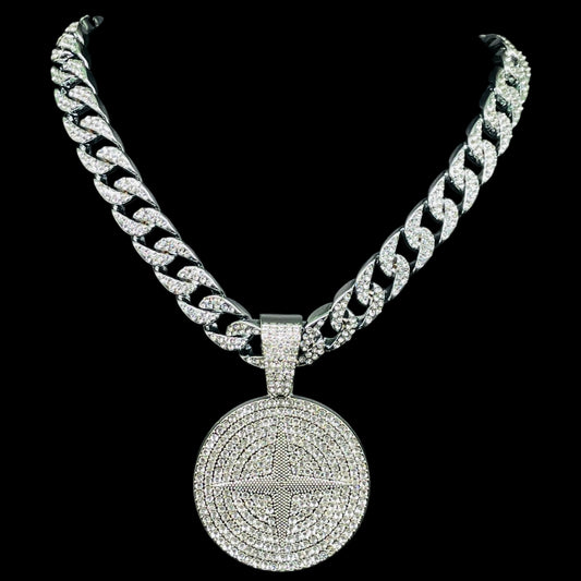 Iced out Star Round Pendant with Chain Hip Hop Luxe Set White Gold Polish