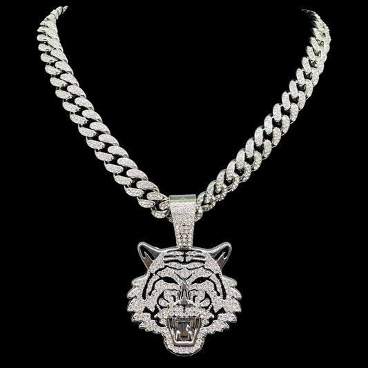 Iced Out Roaring Tiger Pendant Necklace – Silver Cuban Link Chain