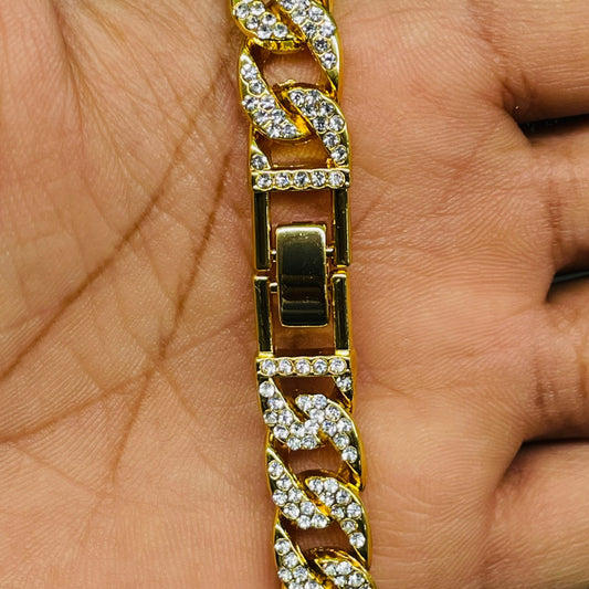 Gold Cuban Link Bracelet – Iced Out Luxury Wristwear